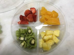 Fraises, Oranges, Kiwis, Ananas